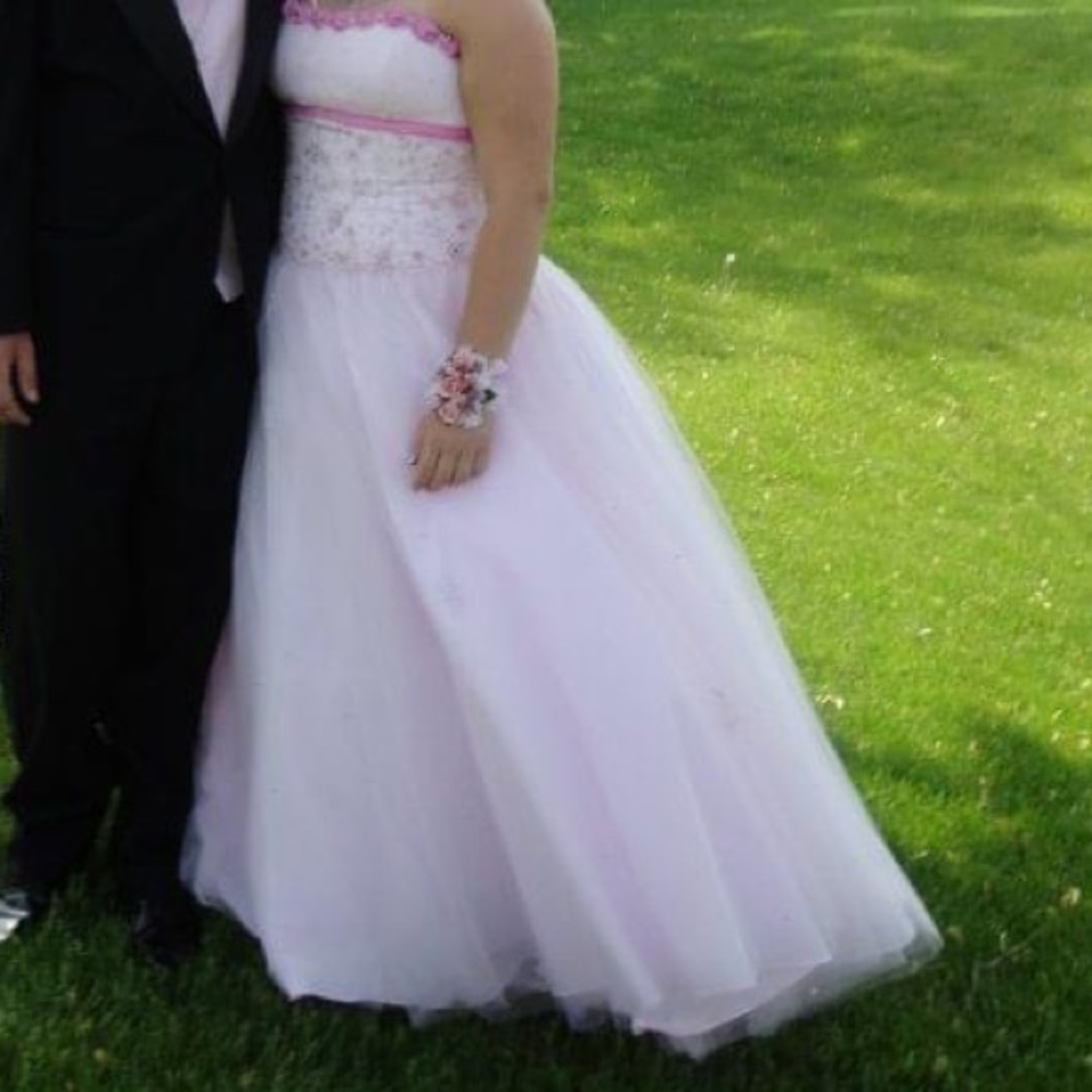 MORILEE QUINCE/PROM DRESS